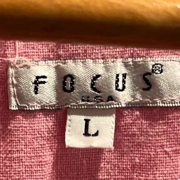 FOCUS PINK linen V-Neck long DRESS Pearl Buttons Gauzy Beach Lagenlook USA made - Picture 4 of 16